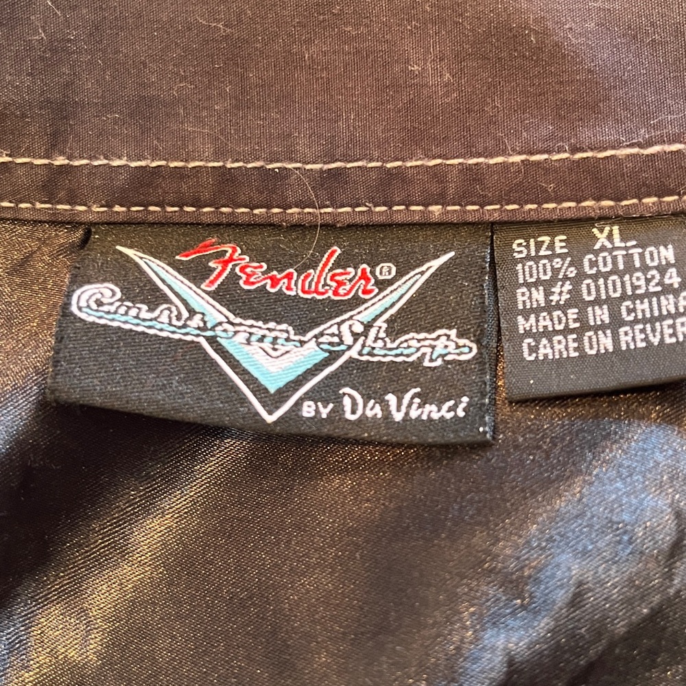 Fender Rare Embroidered Distressed Long Sleeve - Picture 10 of 11